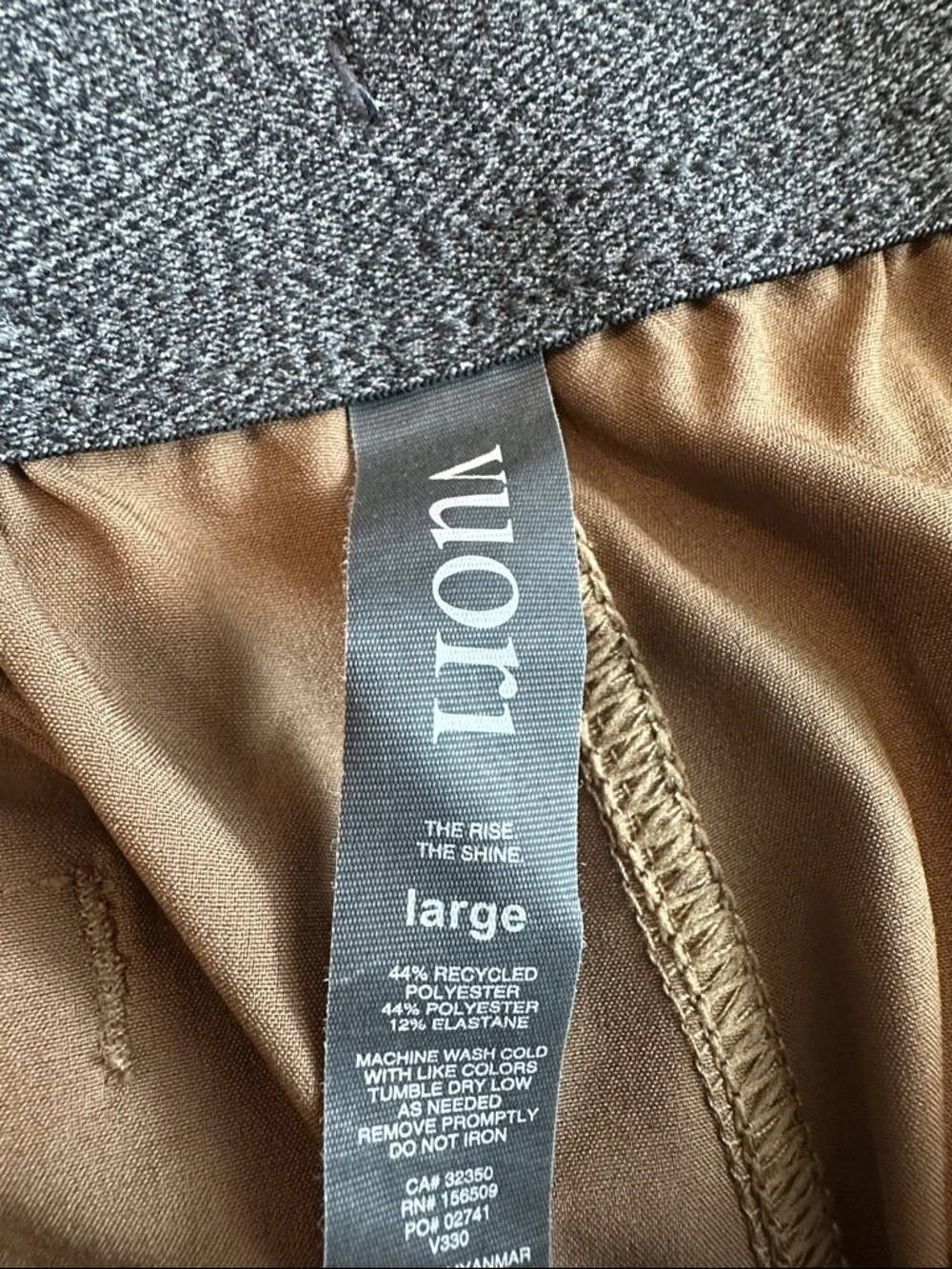 Vuori Shorts - Picture 4 of 5